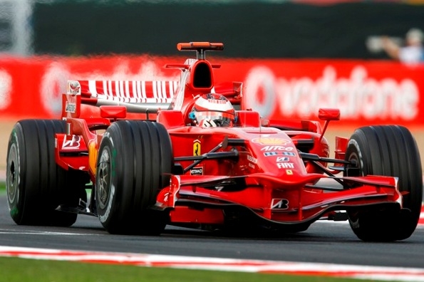 Kimi Räikkonen, vítěz kvalifikace na Velkou cenu Francie